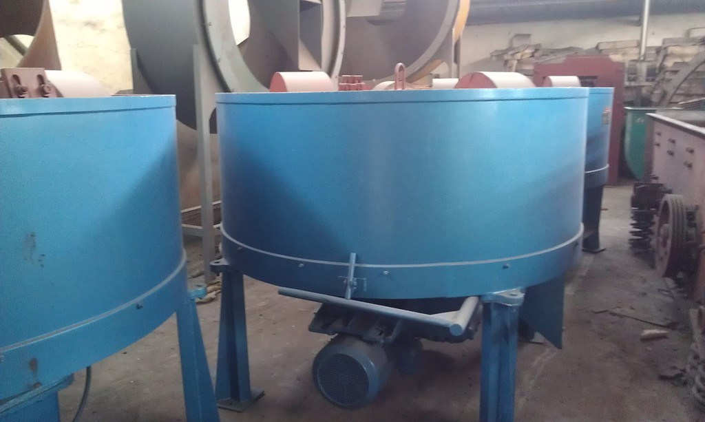 Charcoal Powder Roller Grinding Wheel Mixer Machine