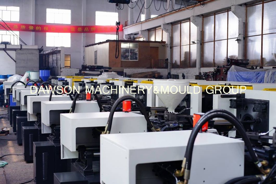 PVC Pipe Automatic Plastic Injection Moulding/Molding Machine