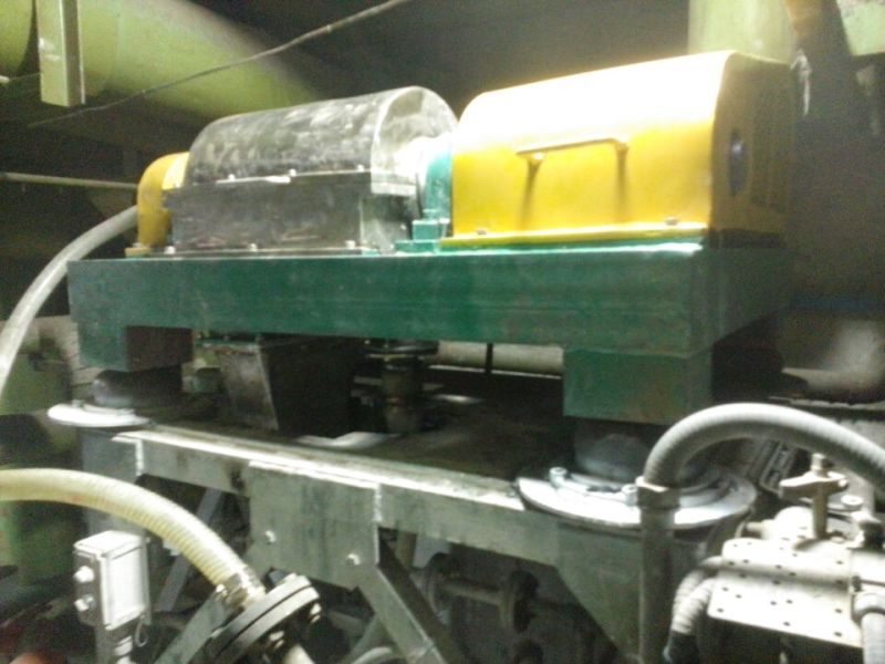 Lw200 Horizontal Type Spiral Discharge Sedimentation Decanter