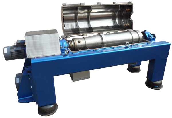 Lw250*900 Horizontal Type Spiral Discharge Sedimentation Decanter for Sludge and Water Treatment