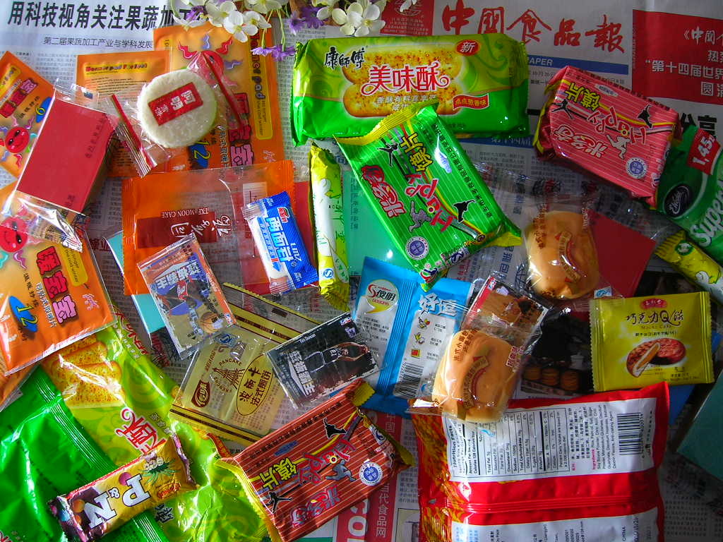 Automatic Pillow Type Bag Flow Packing Machine (XF-Z 250)