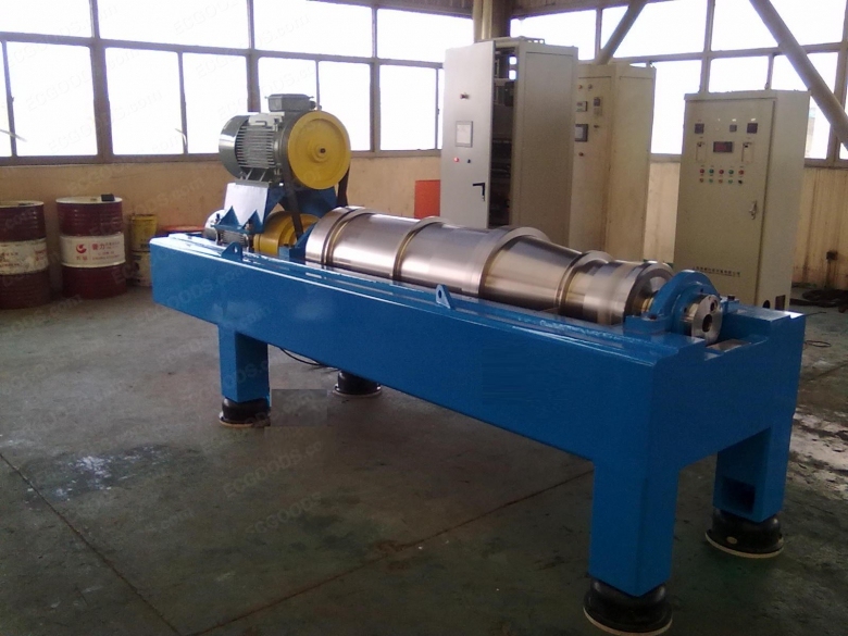 Lw550*1900 High Quality Large Production Horizontal Type Spiral Discharge Separator