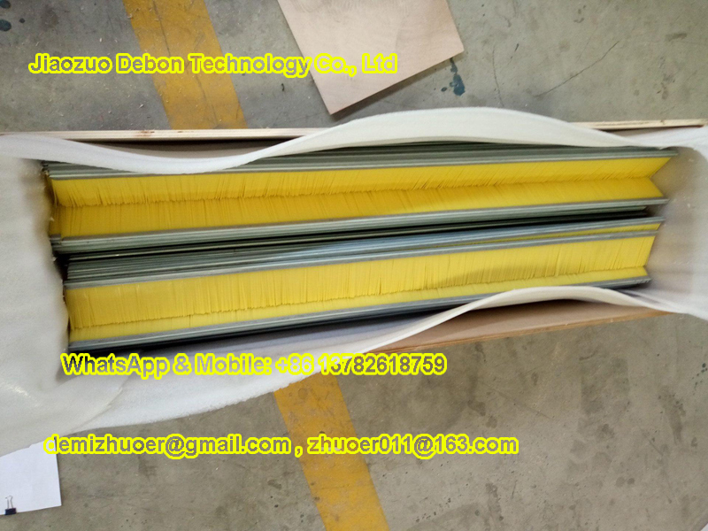Conveyor Accessories Brush Style Belt Cleaner