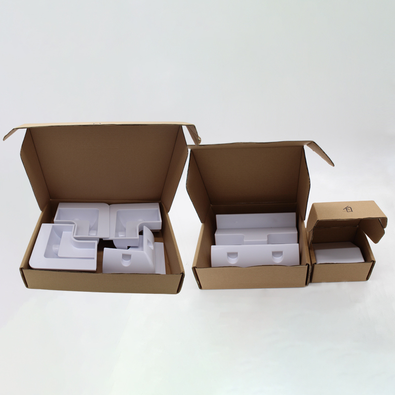 ABS White Color Solar Panel Corner Mounting Bracket Kits Cable Entry Gand 7PCS/Set