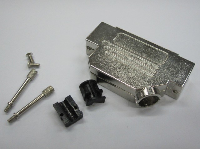 Metal Cover 37p, 45 Degree Entry with Strain Relief and Thumber Screws