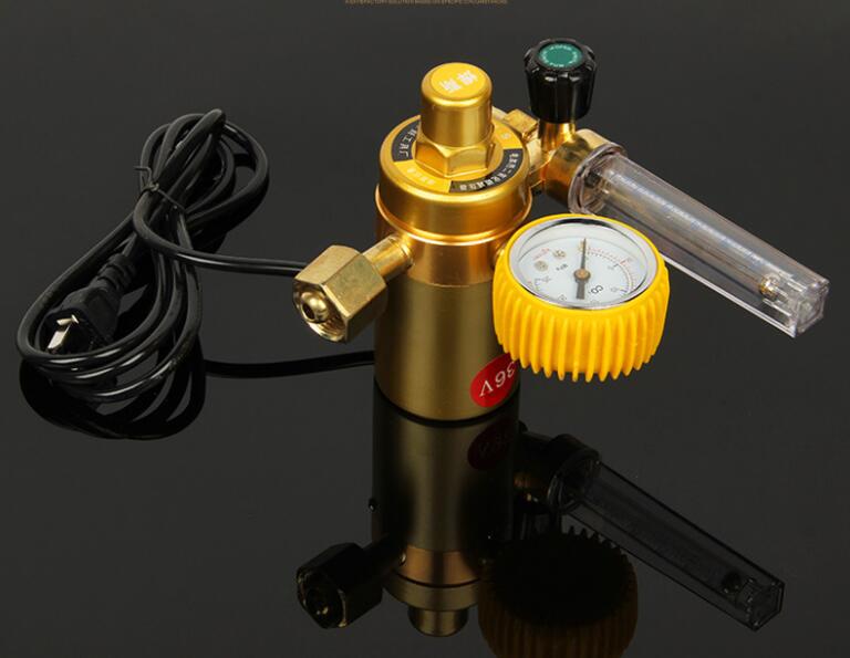 CO2 pressure gauge 1.jpg