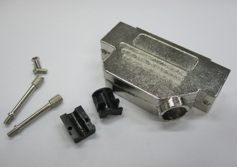 Metal Cover 37p, 45 Degree Entry with Strain Relief and Thumber Screws