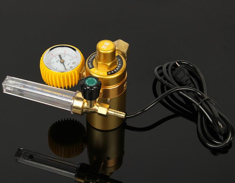 CO2 pressure gauge 2.jpg