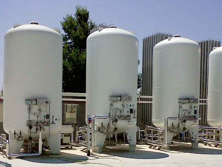 cryogenic tank 1.jpg